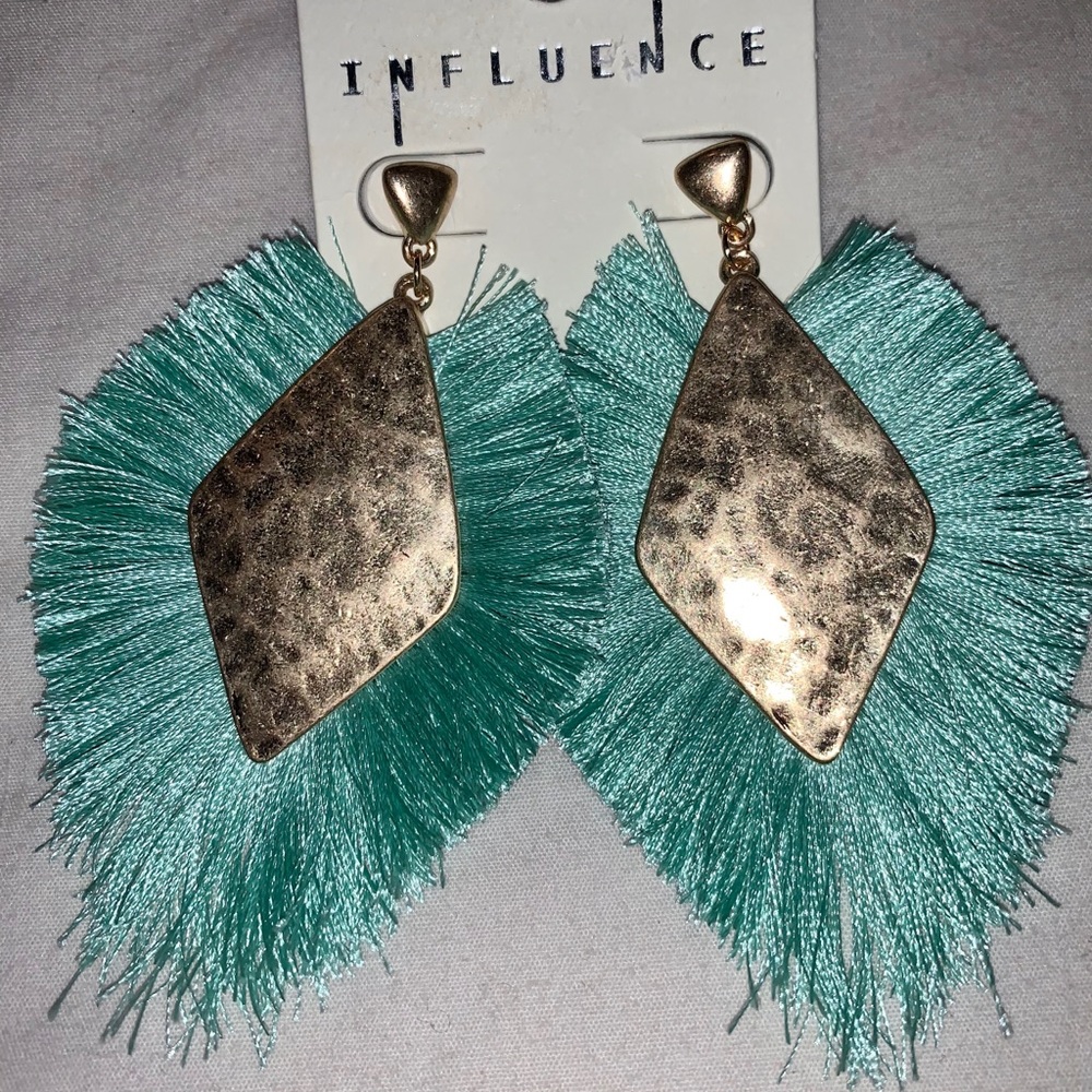 Turquoise & Hammered Bronze Earring